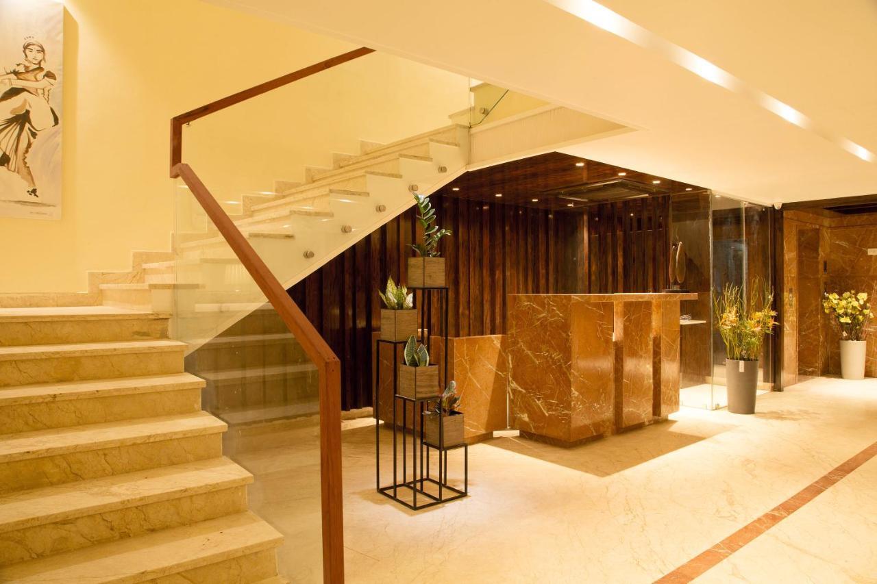 Sri Aadhish Grand Hotel Arantāngi Zewnętrze zdjęcie